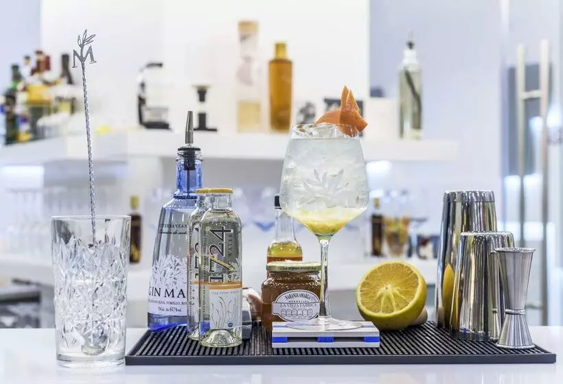 ホテル NH Collection Mexico City Reforma