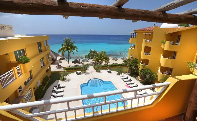 ホテル Playa Azul Cozumel