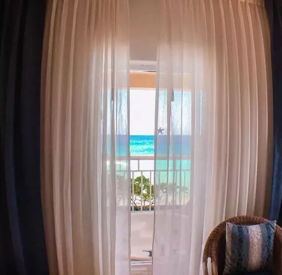 ホテル Playa Azul Cozumel