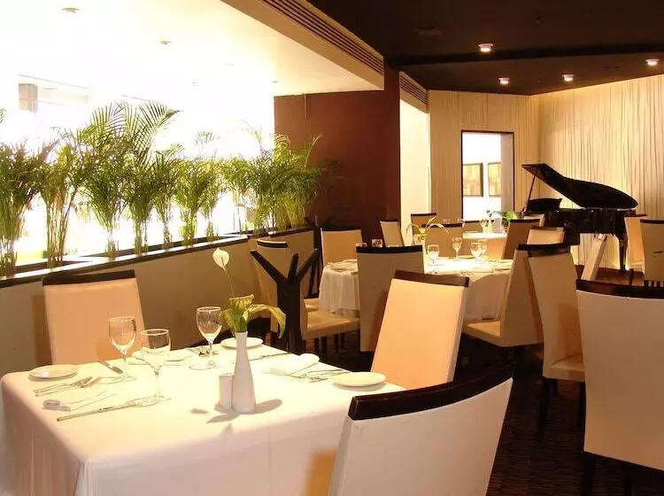 Radisson Paraiso Hotel Mexico City