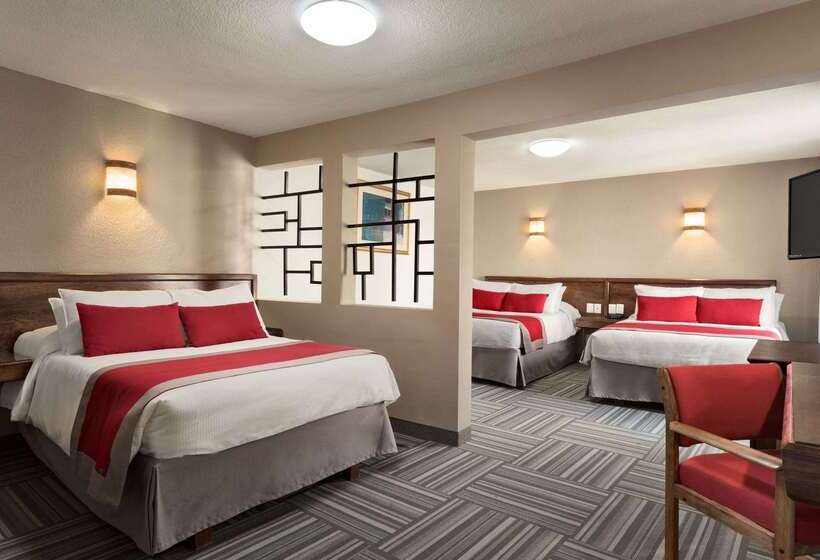 فندق Ramada Plaza By Wyndham Leon