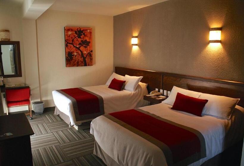 فندق Ramada Plaza By Wyndham Leon