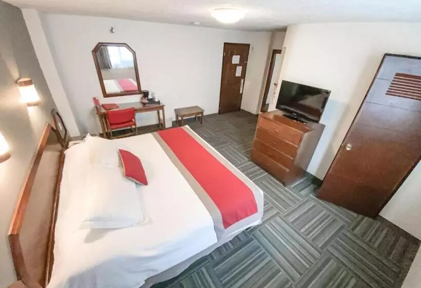 Hotel Ramada Plaza By Wyndham Leon