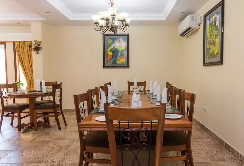 هتل Sunbird Mzuzu