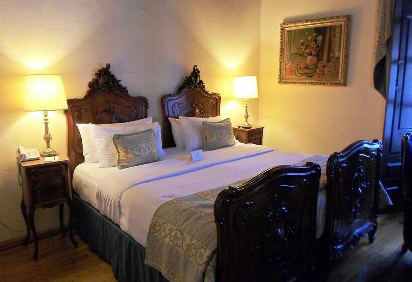 هتل Virrey De Mendoza