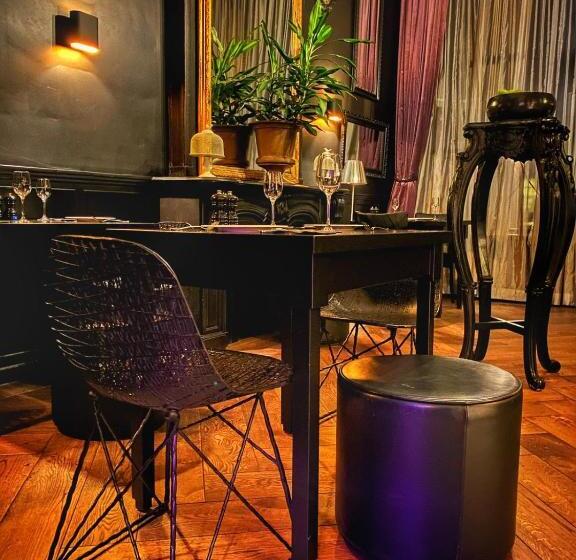 Canal House A Curious Group Of Hotels