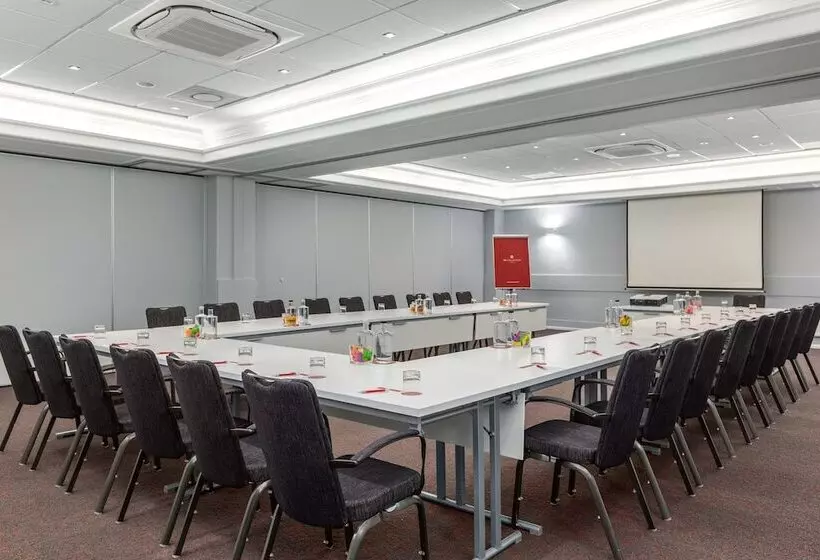 ホテル NH Collection Amsterdam Barbizon Palace