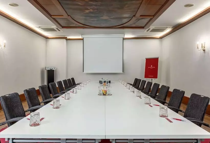 ホテル NH Collection Amsterdam Barbizon Palace