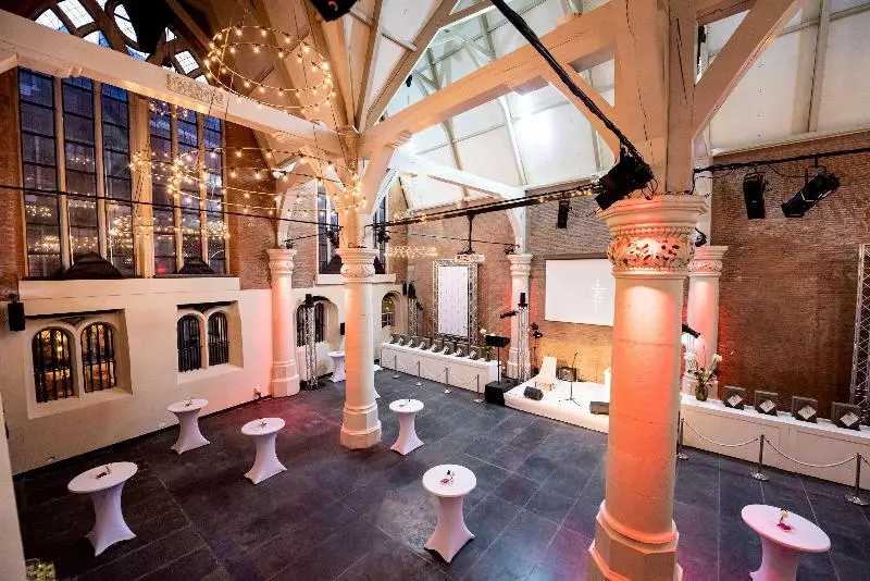 ホテル NH Collection Amsterdam Barbizon Palace