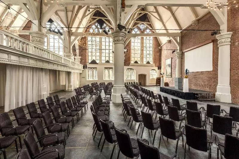 ホテル NH Collection Amsterdam Barbizon Palace