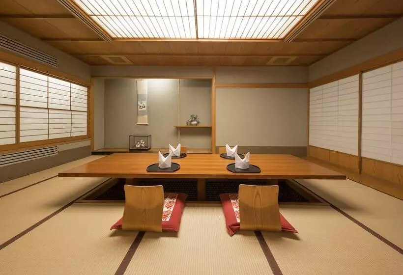 Okura Amsterdam – The Leading Hotels Of The World