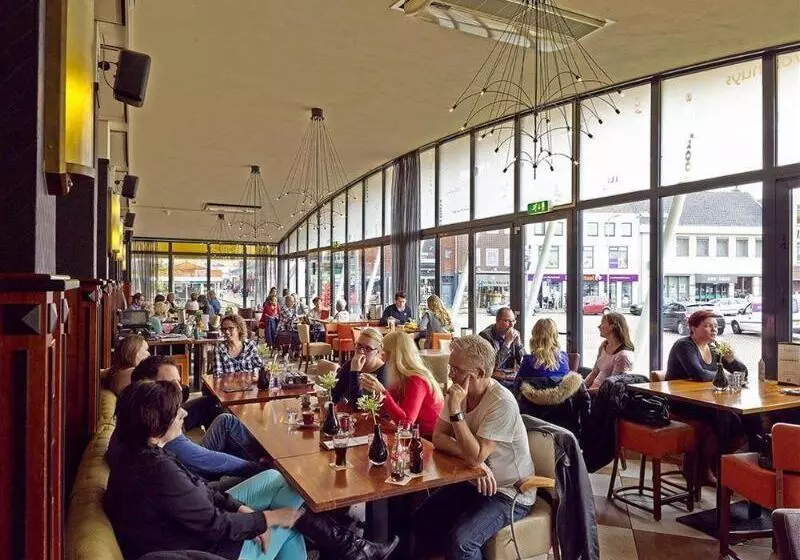 酒店 Restaurant Grandcafe  T Voorhuys