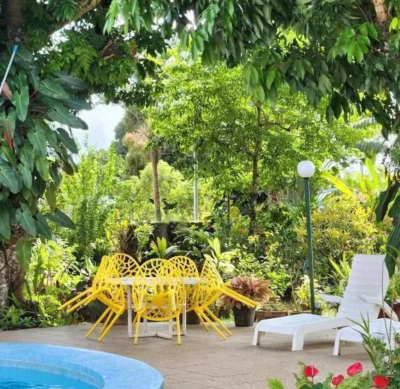 هتل Santo Vanuatu