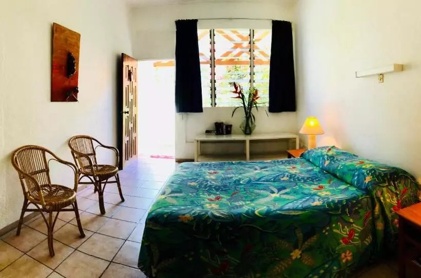 هتل Santo Vanuatu