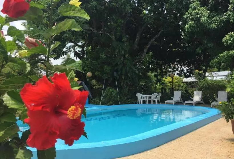 هتل Santo Vanuatu