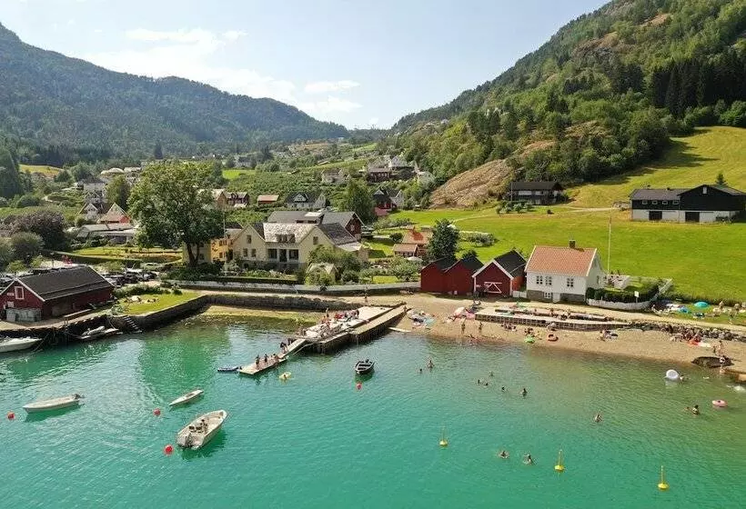 בית מלון כפרי Walaker