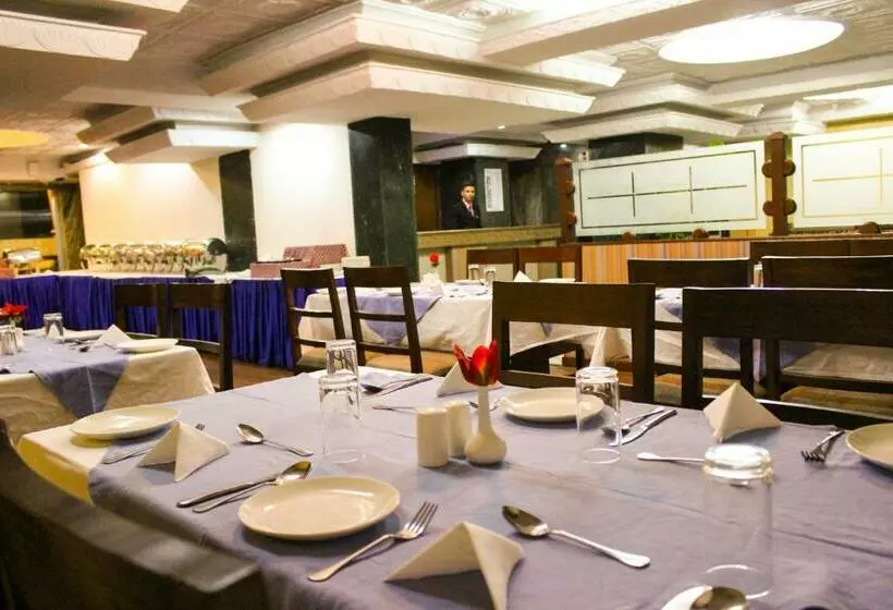 ホテル Woodland Kathmandu