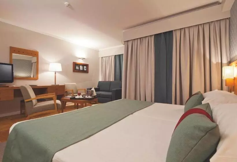 酒店 Ozadi Altura Beach Resort