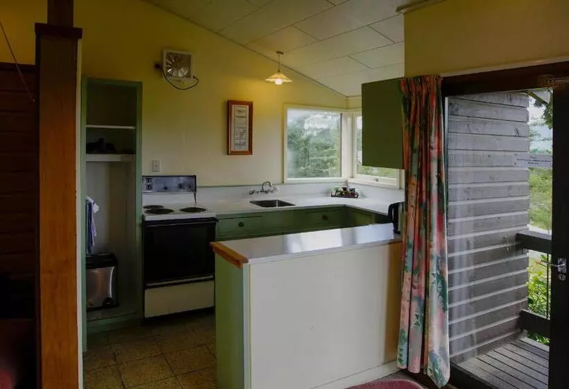 Мотель Greenacres Alpine Chalets & Villas