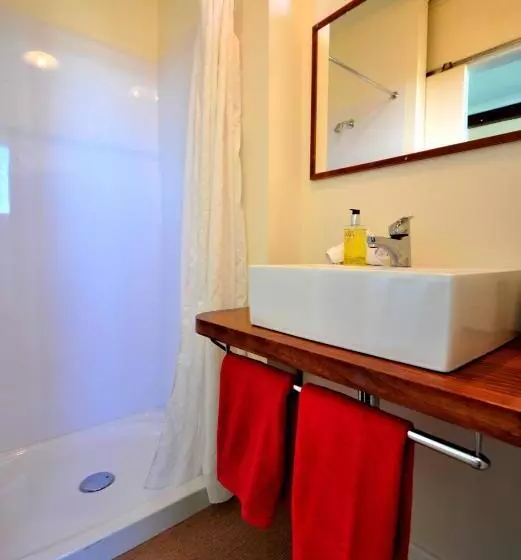 Мотель Greenacres Alpine Chalets & Villas