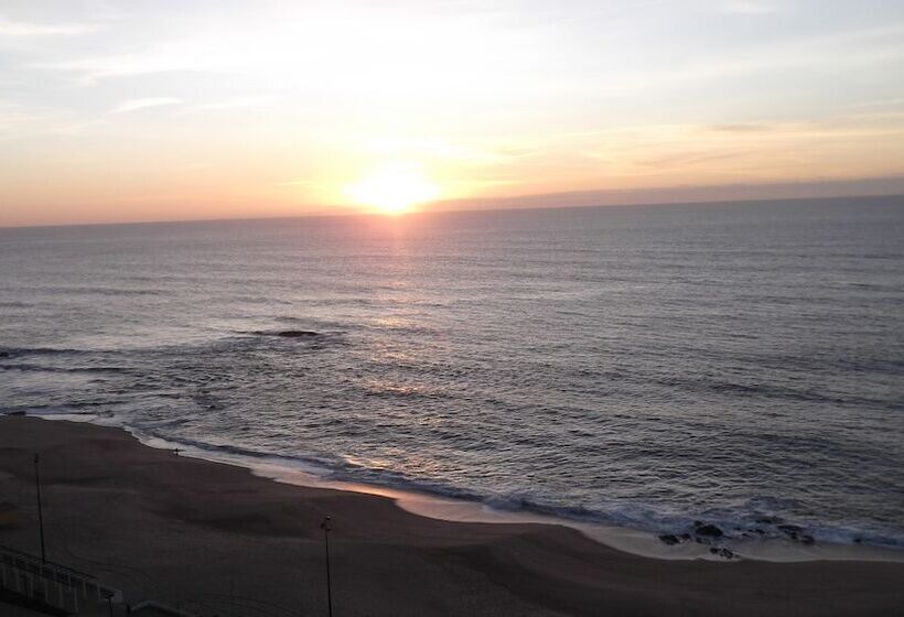 هتل Axis Vermar Conference & Beach