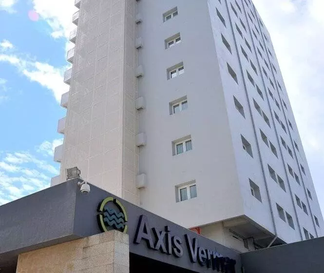 בית מלון כפרי Axis Vermar Conference & Beach