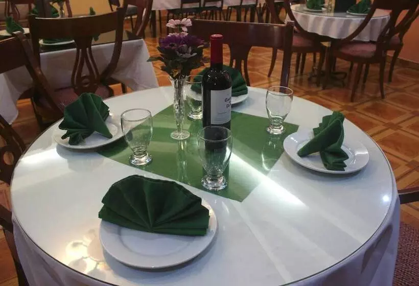 Отель Caribe Panamá