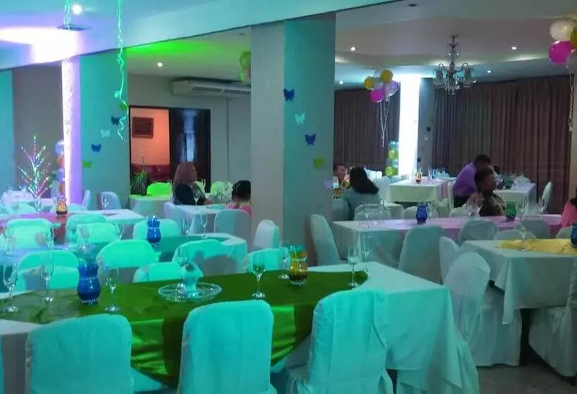 Отель Caribe Panamá