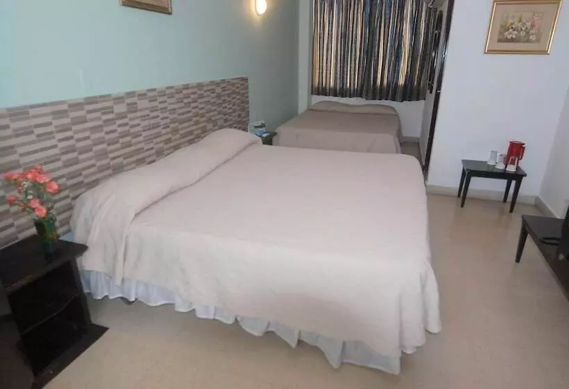 Отель Caribe Panamá