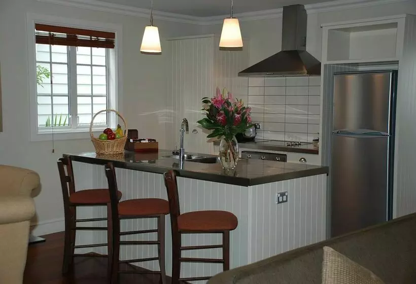 호텔 Russell Cottages