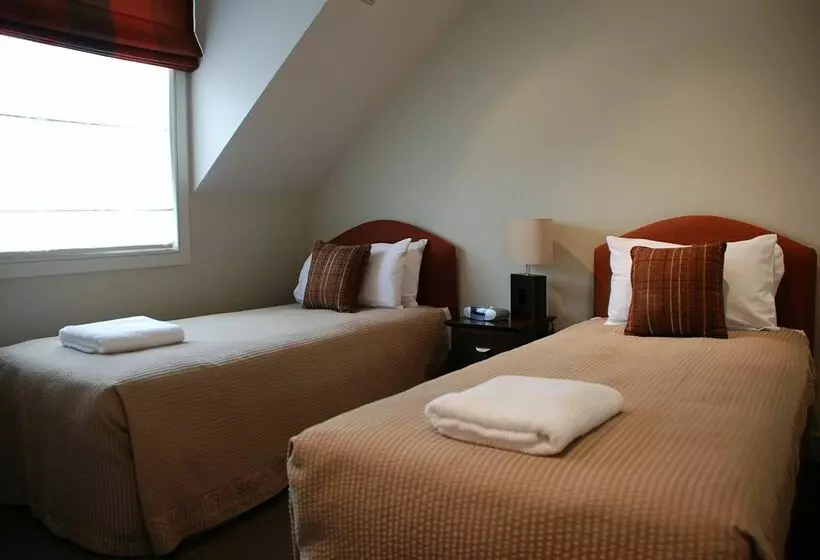 호텔 Russell Cottages