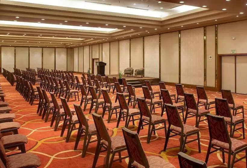 Hotelli Sheraton Lima Historic Center