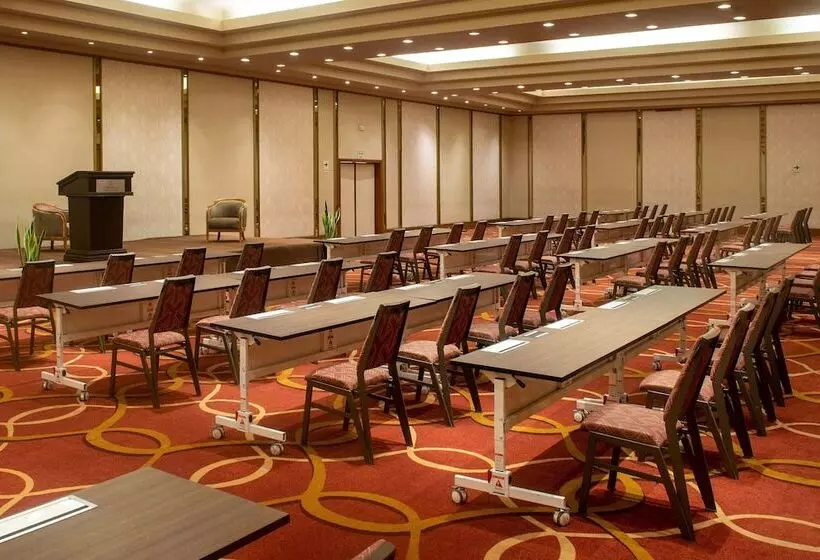 Hotelli Sheraton Lima Historic Center