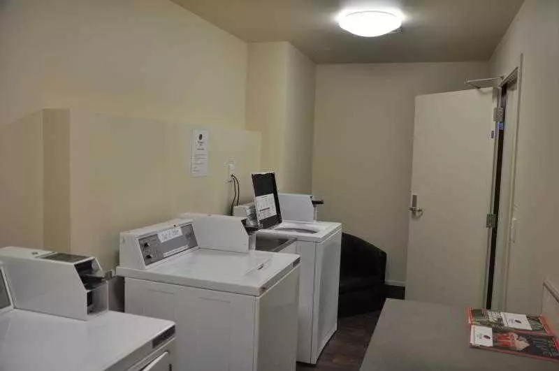 The Victoria Hotel Dunedin