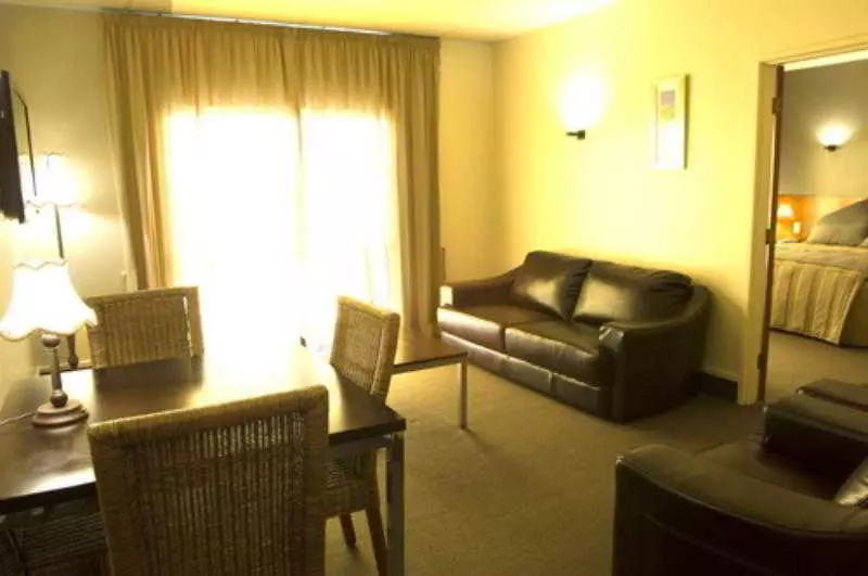 The Victoria Hotel Dunedin