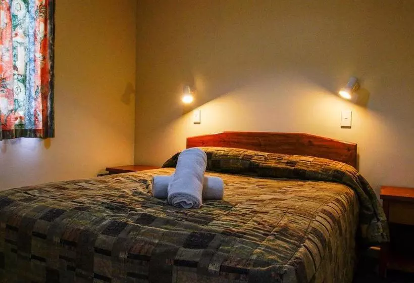 Мотель Greenacres Alpine Chalets & Villas