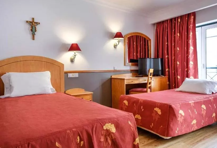 レジデンス Santo Amaro Sa Hotels