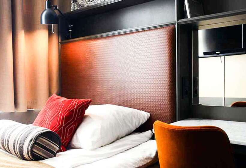 Clarion Collection Hotel Temperance