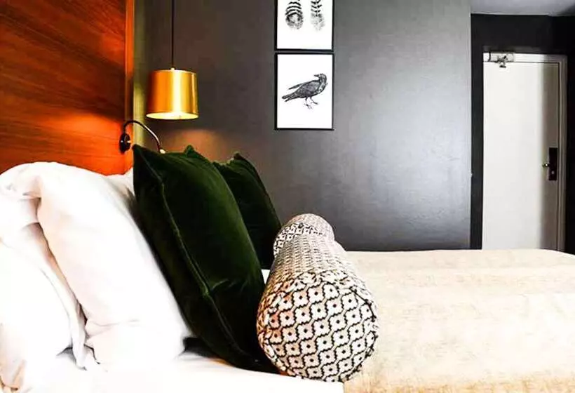 Clarion Collection Hotel Temperance