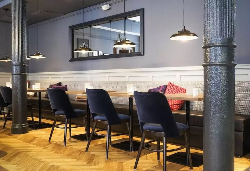 Clarion Collection Hotel Temperance