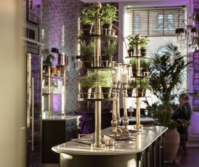 هتل Continental Du Sud