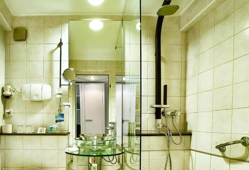 ホテル Continental Forum Arad