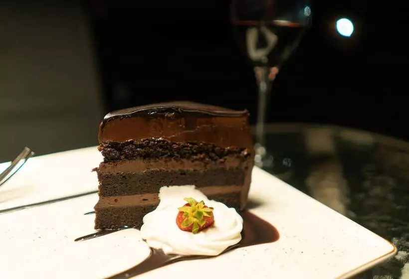 هتل Great Zimbabwe