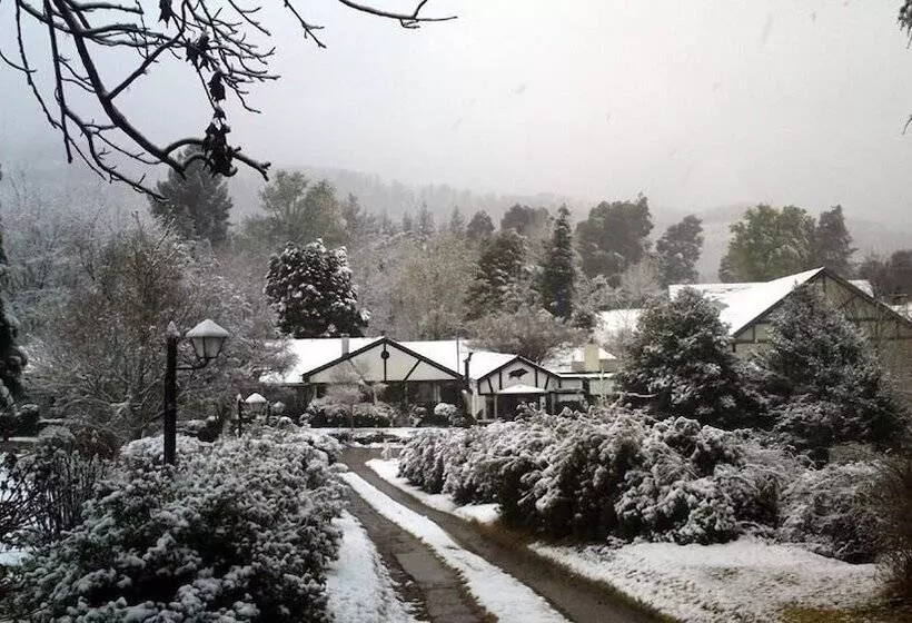 فندق Hogsback Inn