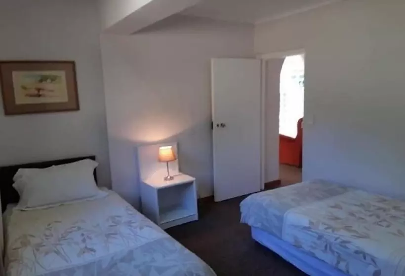 فندق Hogsback Inn