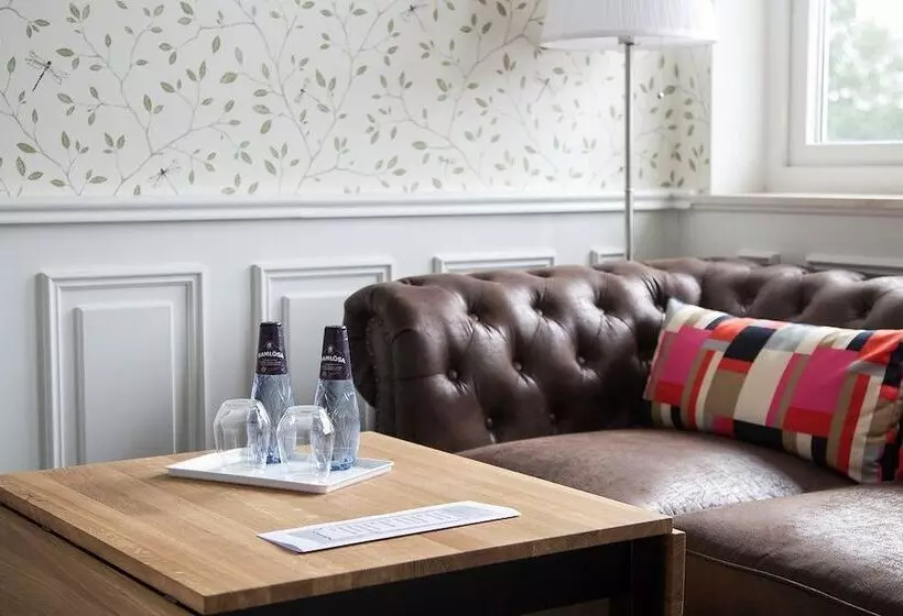 בית מלון כפרי Höörs Gästgifwaregård