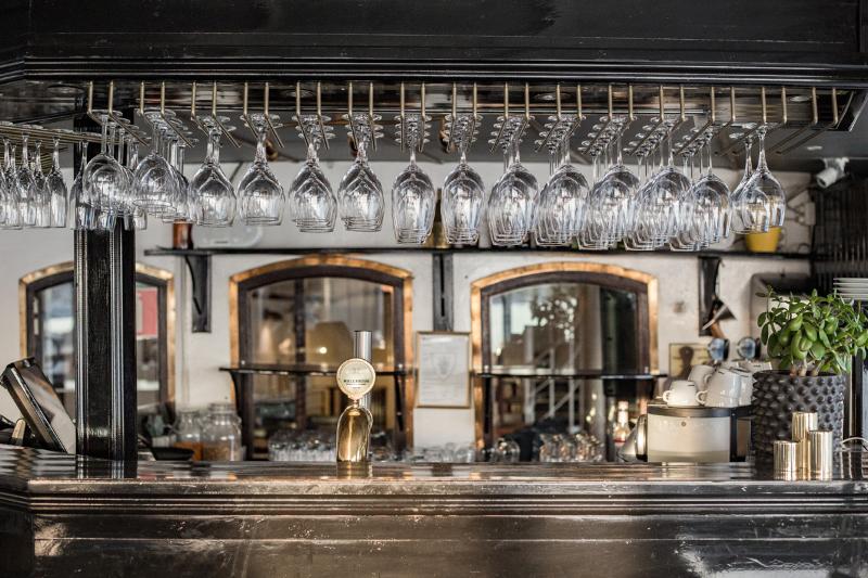 هتل Mälardrottningen Yacht