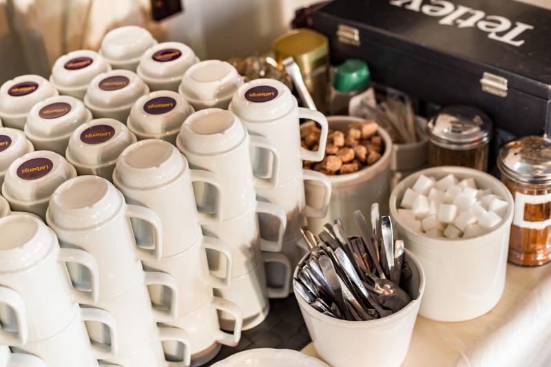 هتل Mälardrottningen Yacht