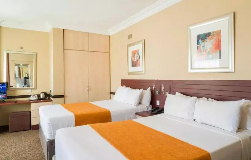 هتل New Ambassador