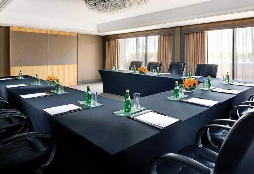 هتل Parkroyal Collection Marina Bay, Singapore